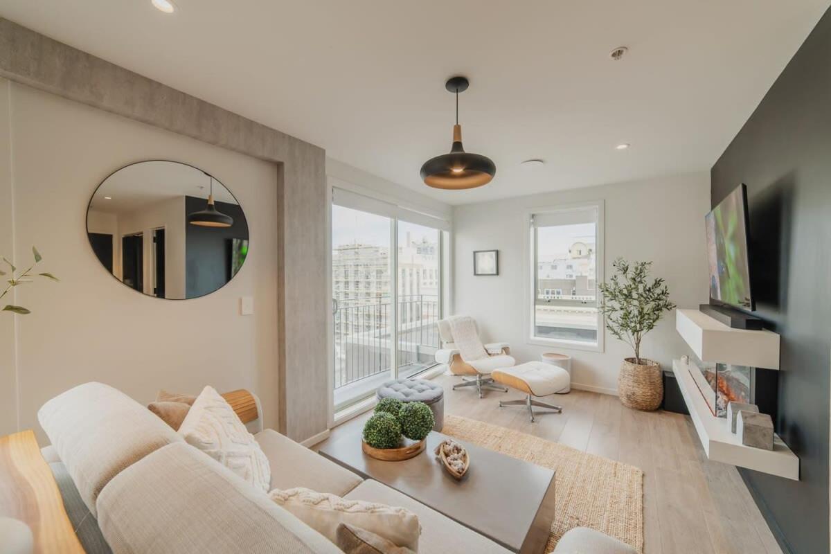 Penthouse Perfection - 2Br Elegance On Worcester St Christchurch Dış mekan fotoğraf